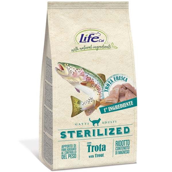 Life Pet Care - Natural Ingredients Adult Sterilized con Trota